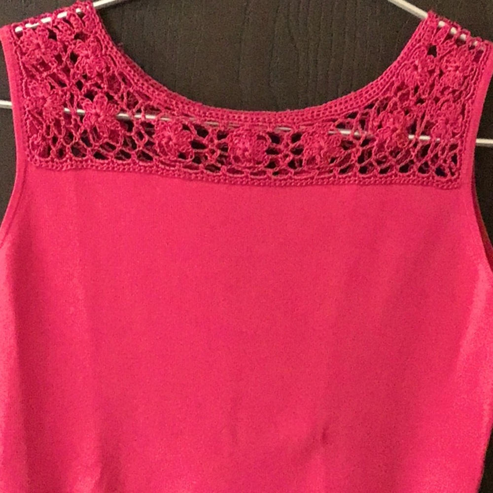 Top - Picture 2 of 4